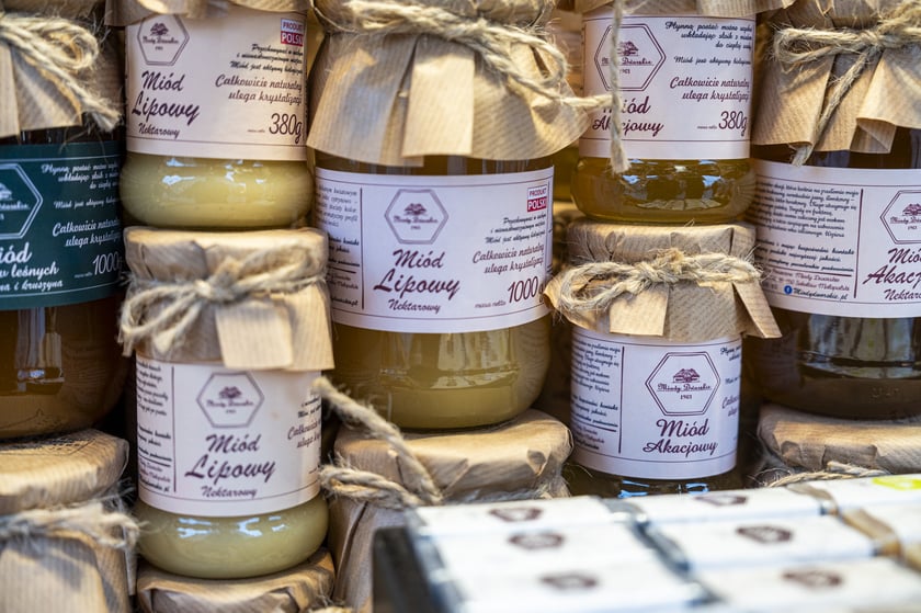 Jarmark Bożonarodzeniowy 2024 we Wrocławiu - na zdjęciach produkty, które można kupić na jarmarku